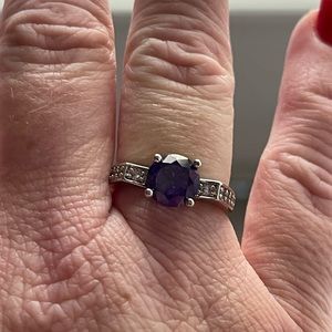 Size 7 amethyst and silver ring